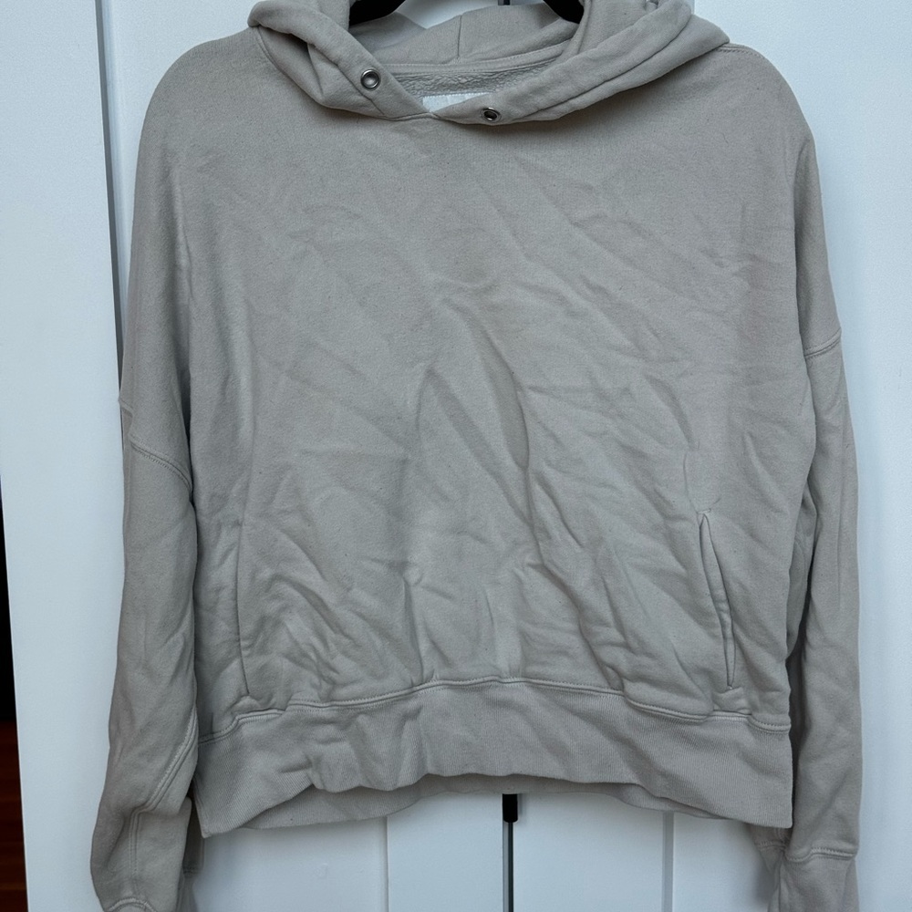 Abercrombie & Fitch Light Gray Hoodie Sweater